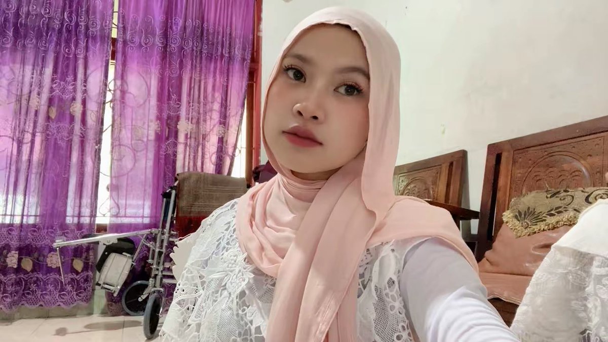 olap☃️ stress skripsi tweet media