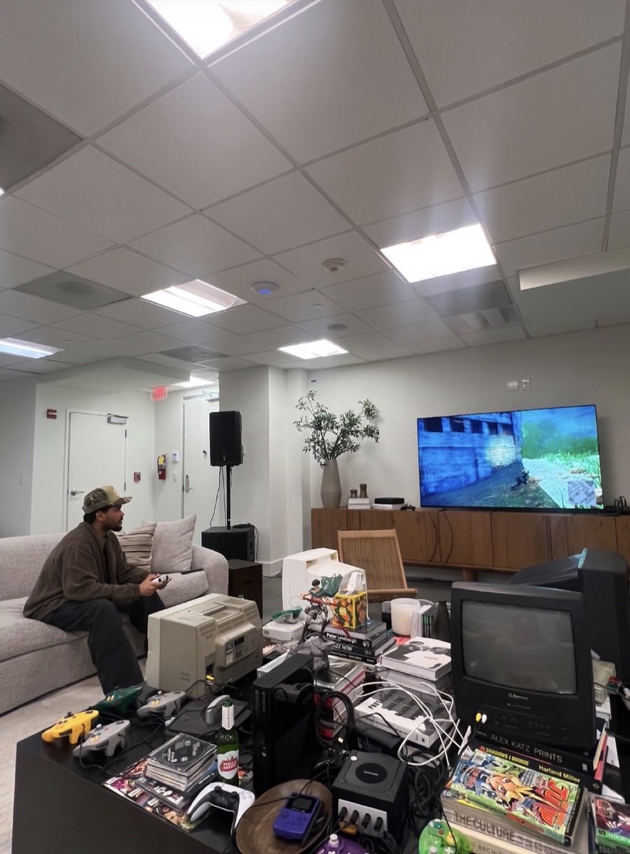 The Weeknd Lately | Fan Account tweet media