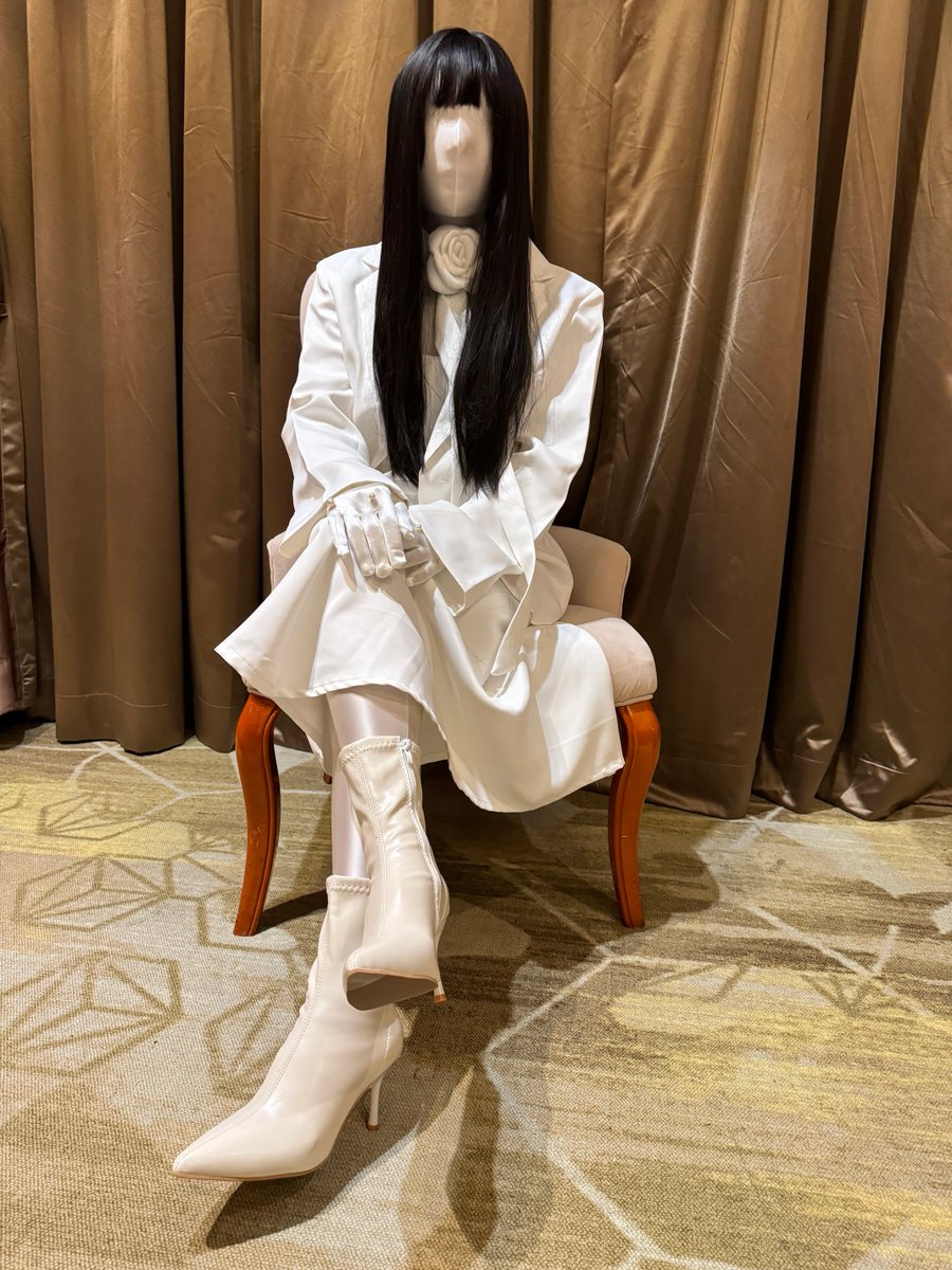 CopperQueen (薇薇) tweet media