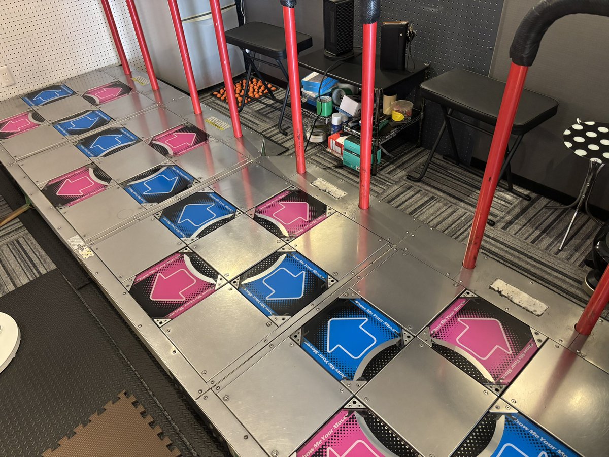 るなおじ tweet media