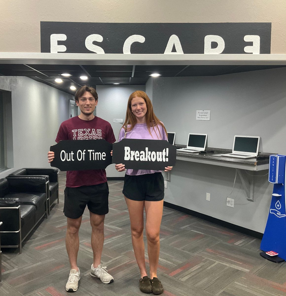 EscapeRoomBCS tweet media
