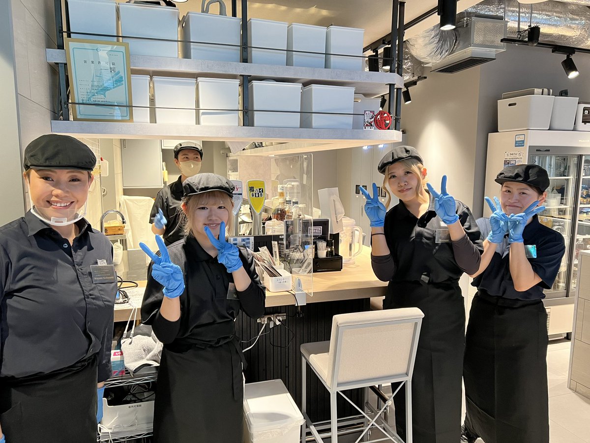 淡麗拉麺 己巳 BASEGATE横浜関内店 tweet media