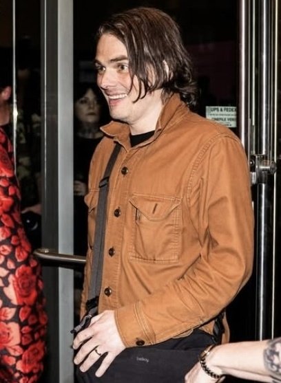 サブリナ♪♫ 🗡 𝐌𝐂𝐑𝐍𝐘𝐂﹠𝖍𝖆𝖑𝖑𝖔𝖜𝖊𝖊𝖐𝖊𝖓𝖉 🖤 tweet media