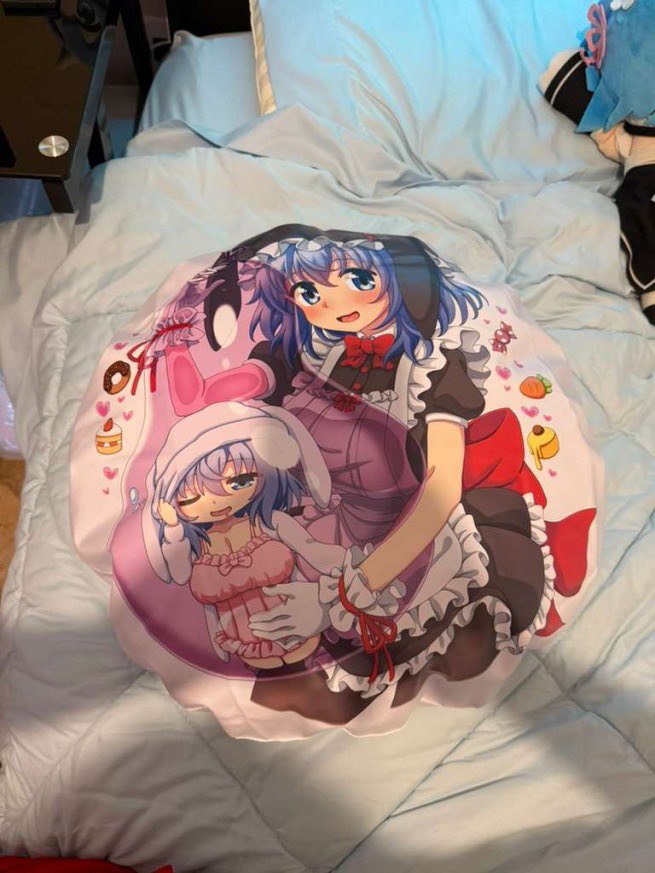 NyxInflatables tweet media