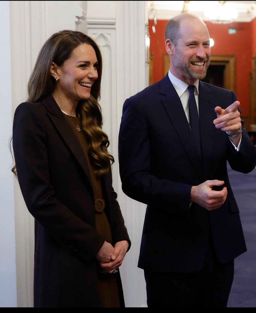 SerenaLaura's tweet photo. Prince William Delivers Strong Advice for Students as Princess Catherine... https://t.co/4h2Q9osDik via @YouTube https://t.co/04m2DULEdz