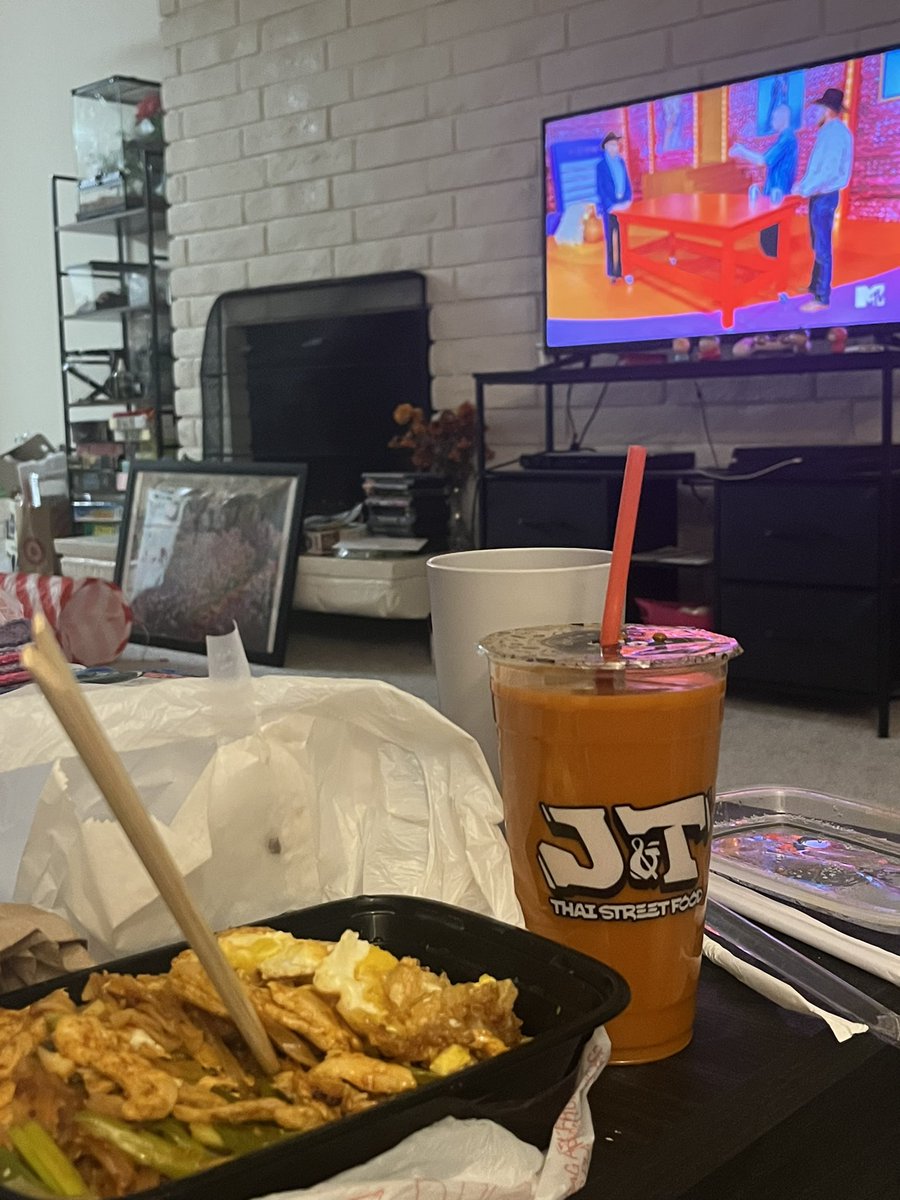 vero ❯❯ 🔲🌌 tweet media