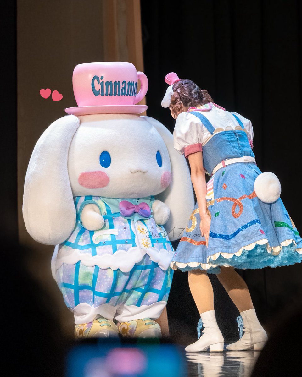 お姉さんのお話をうんうんって聞くシナちゃん🙂‍↕️
#シナモロール