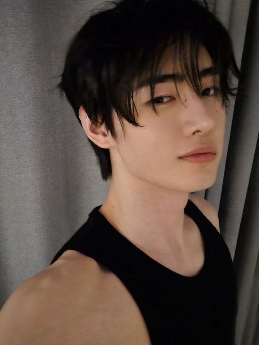 ཐི rie ཋྀ tweet media