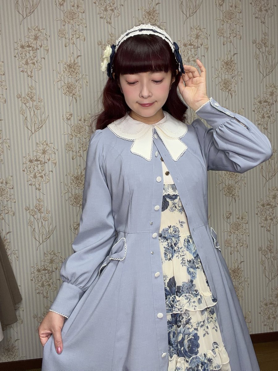 グレイッシュサックスもコートっぽく着れます🧥✨ 本日20時からの