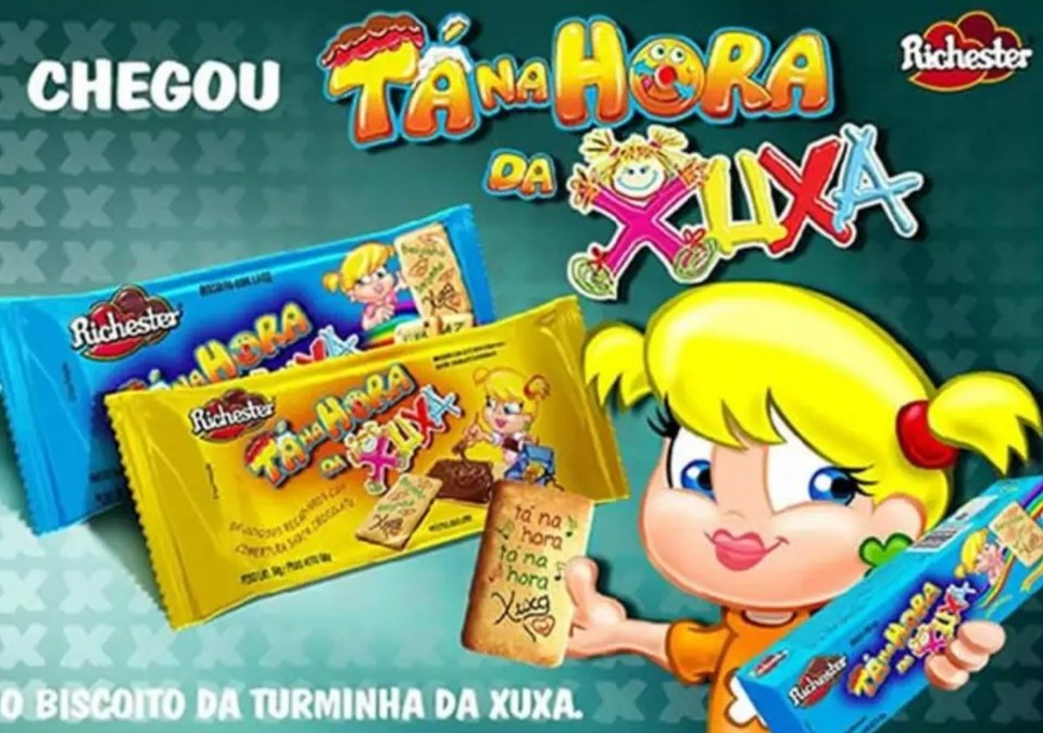 Para quem tem dúvidas de que a era XSPB foi o terceiro auge da Xuxa, basta lembrar da infinidade de produtos licenciados nos anos 2000.

Inclusive, esse biscoito era muito bom! 😊