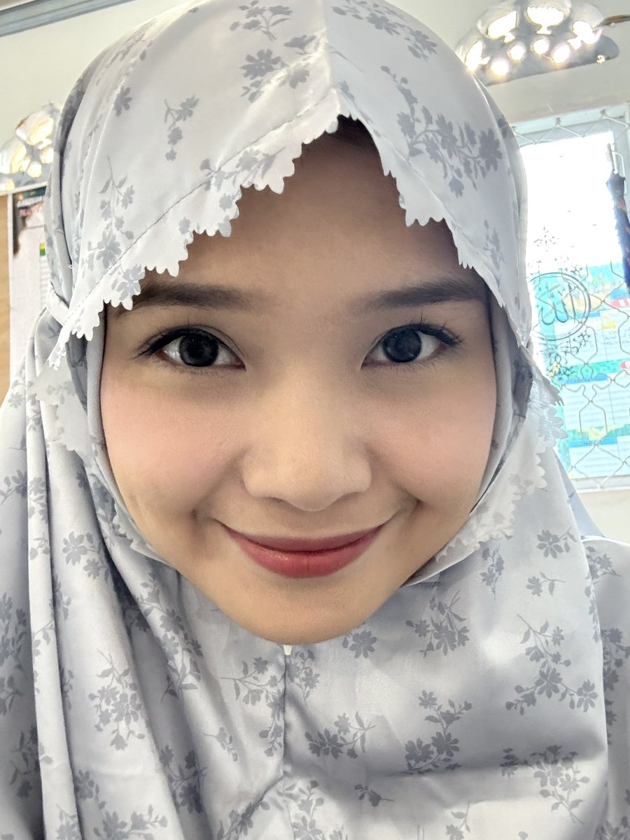 Indah Cahya tweet media