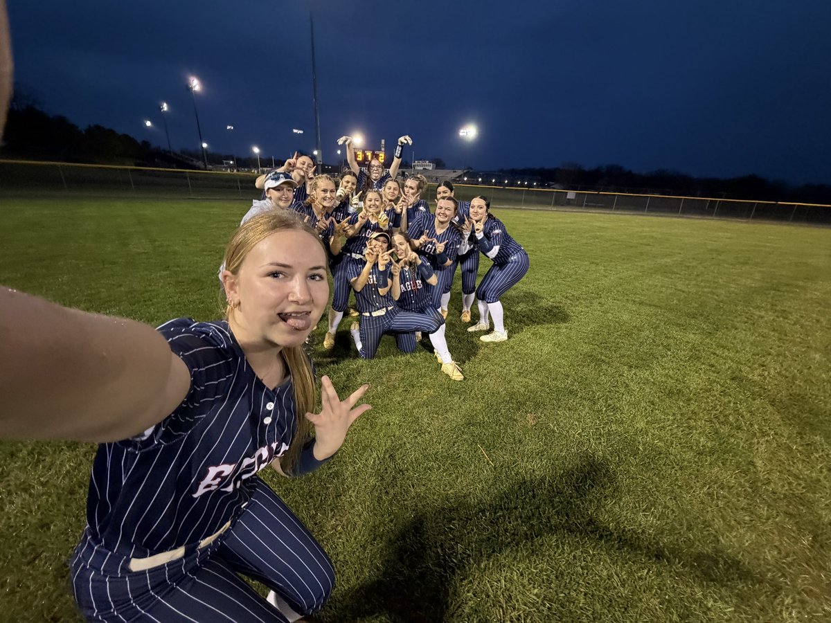 Liberty Softball tweet media