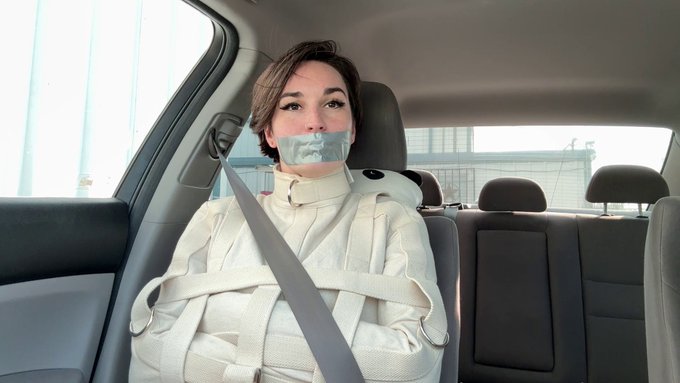 A Kinki Girl tweet media