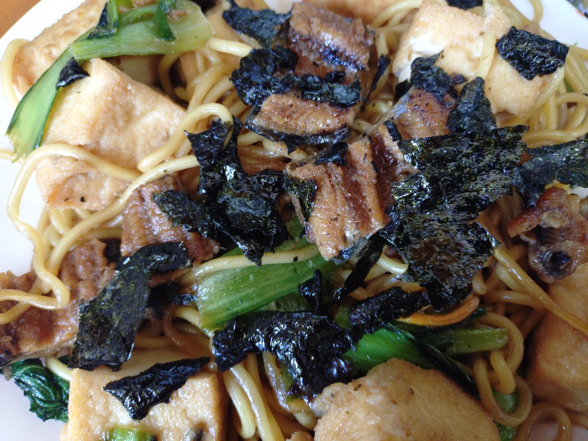 ブブミツ tweet media