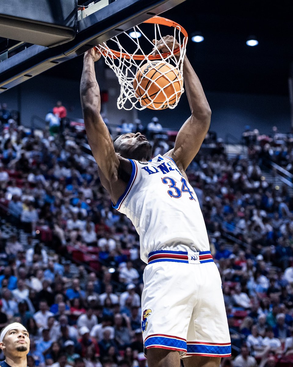 KUHoops's tweet photo. All gas https://t.co/qsJjLxvsyO