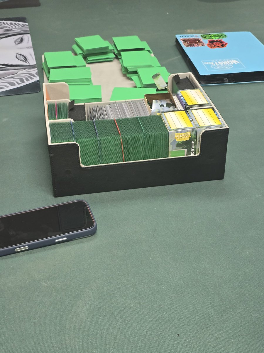 JoshPig's tweet photo. We got to draft Cube at the LGS!  Cube makes me very happy, and it was a ton of fun. https://t.co/5SwuQbZK8A
