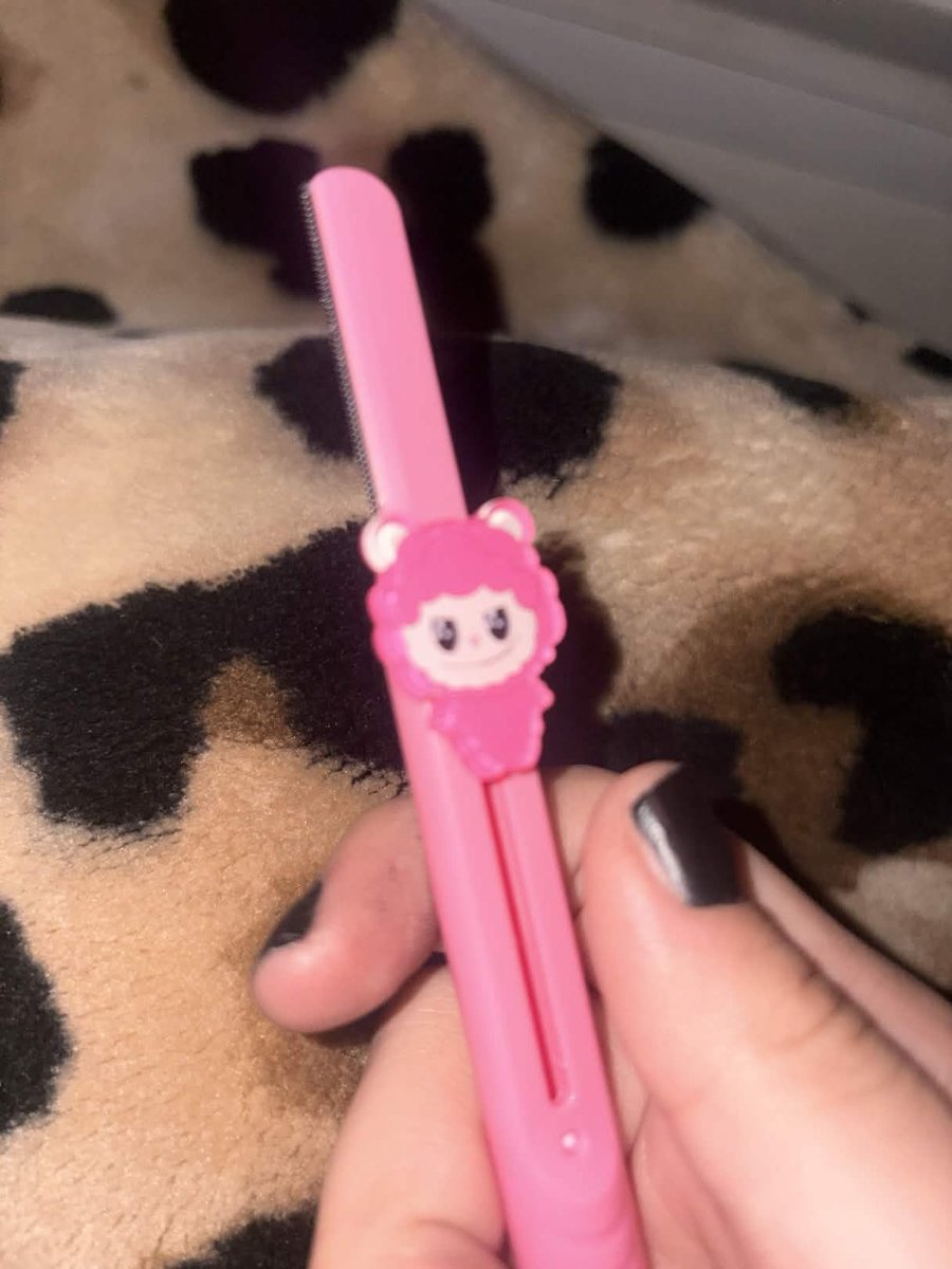 ⋆˚꩜｡ illi mcmillin of shedtwt tweet media