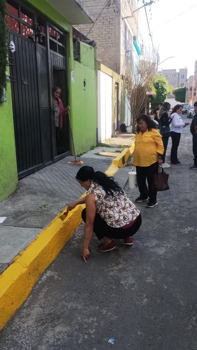 Dolores Padierna tweet media