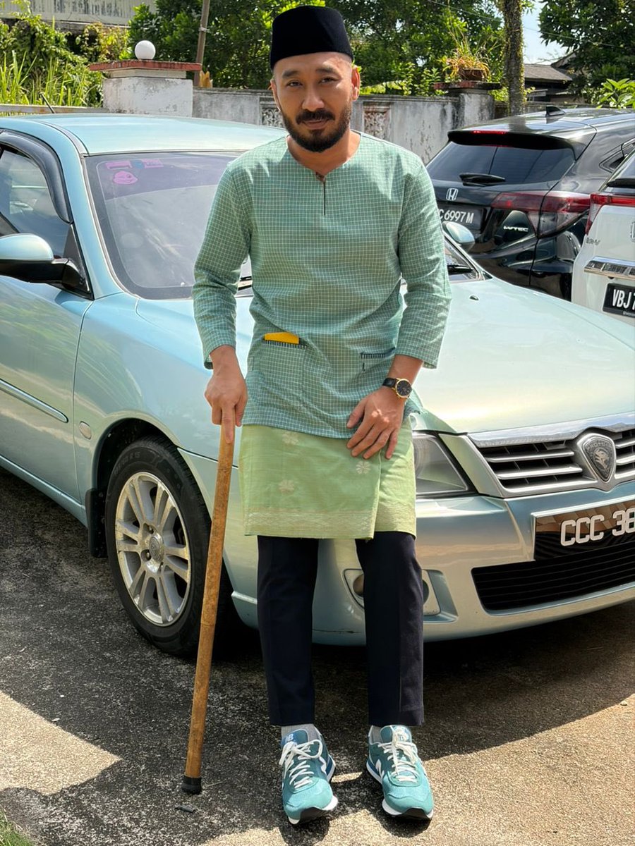 AWANG AIDILFITRI tweet media