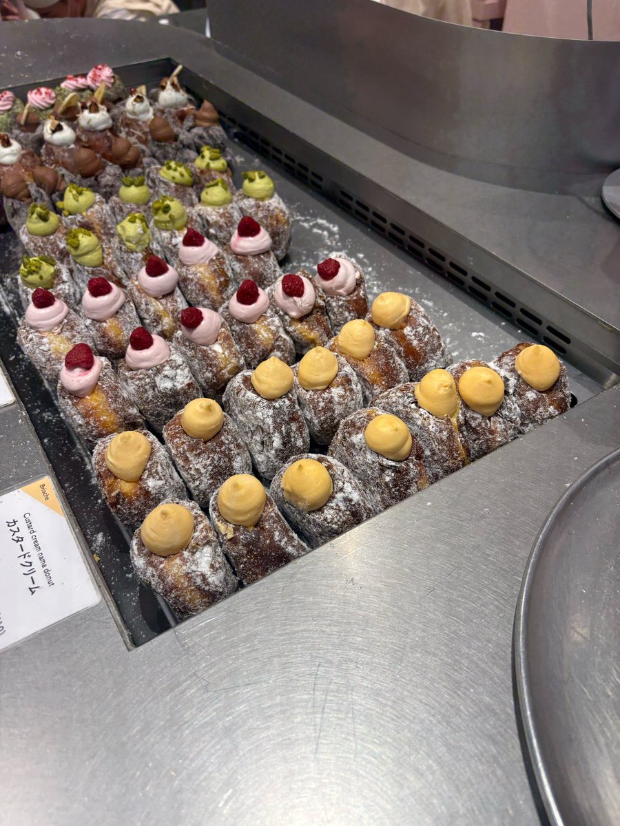 aiai0355's tweet image. めっっっちゃ並んだww💦

幸せカロリー爆弾💣🤣

気づいたらドーナツに1500円以上使ってたのに
後悔ゼロどころかまた行きたいって思ってる🍩
#アイムドーナツ #Donut