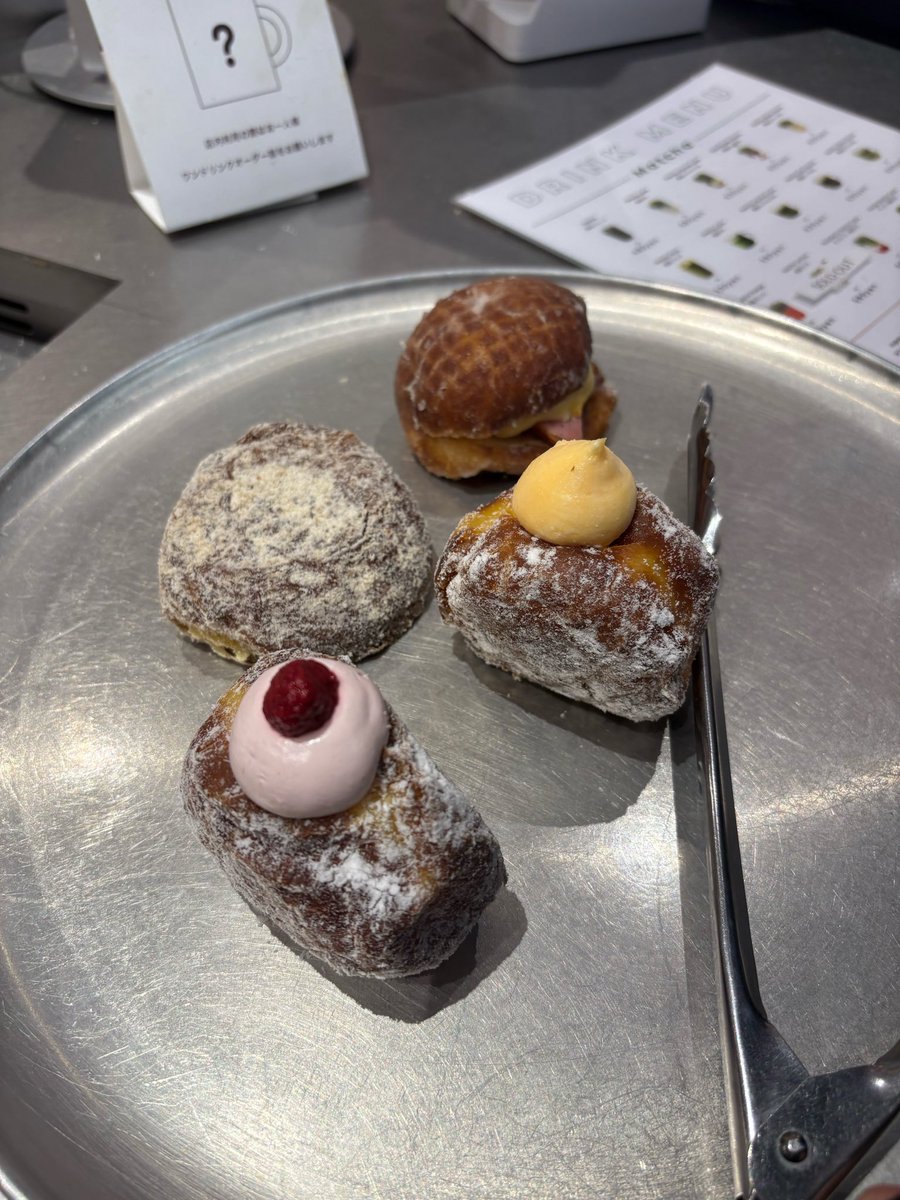 aiai0355's tweet image. めっっっちゃ並んだww💦

幸せカロリー爆弾💣🤣

気づいたらドーナツに1500円以上使ってたのに
後悔ゼロどころかまた行きたいって思ってる🍩
#アイムドーナツ #Donut