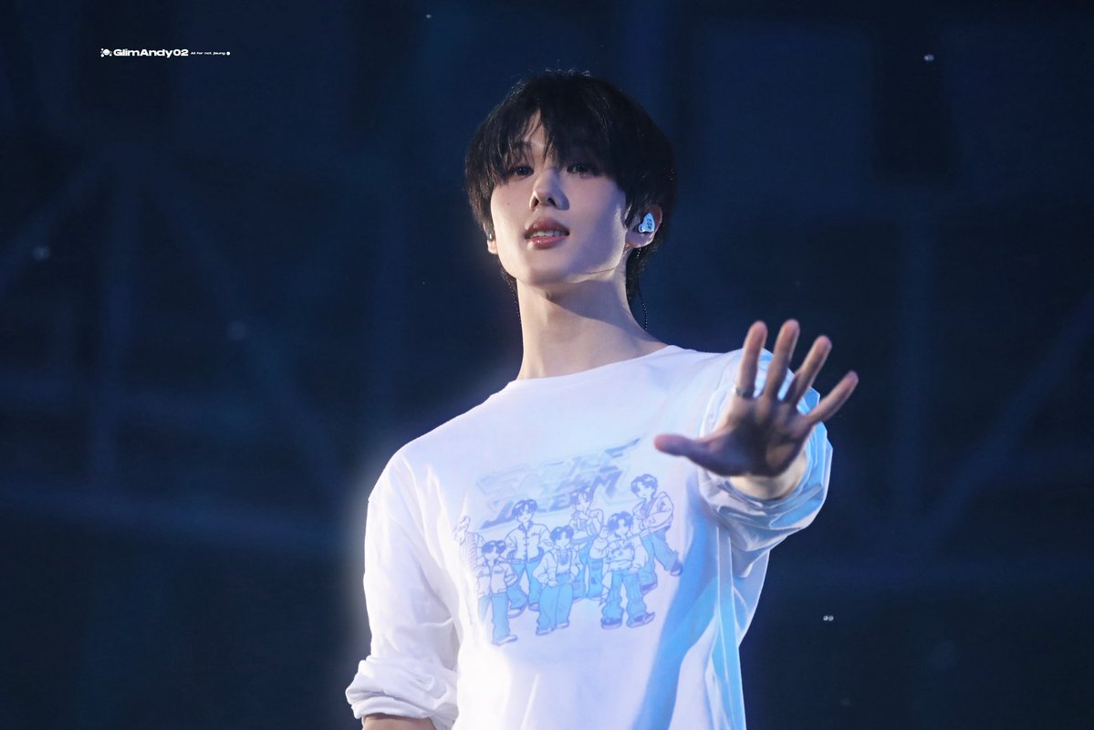 GlimAndy02 tweet media