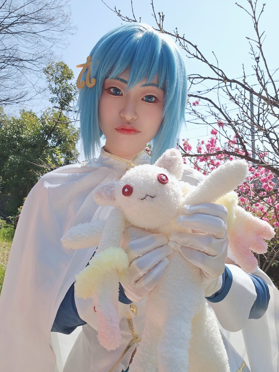 とりあえず自撮り！
また3人で撮るぜ🩵🩷💛

天気よくてよかった☀️

#梅小路コスフェス