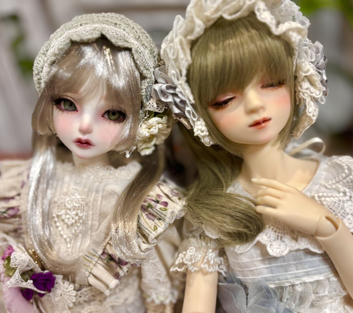 おはようございます！
今日はみんなのハンドパーツにメイクをしようかなぁと思ってます✨
夏っぽくなったたえさんとコーディア🥰
#おはドル #うちのこかわいい