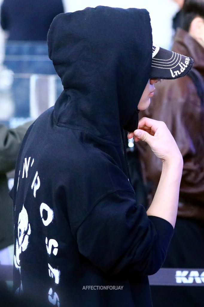 AFFECTIONFORJAY tweet media