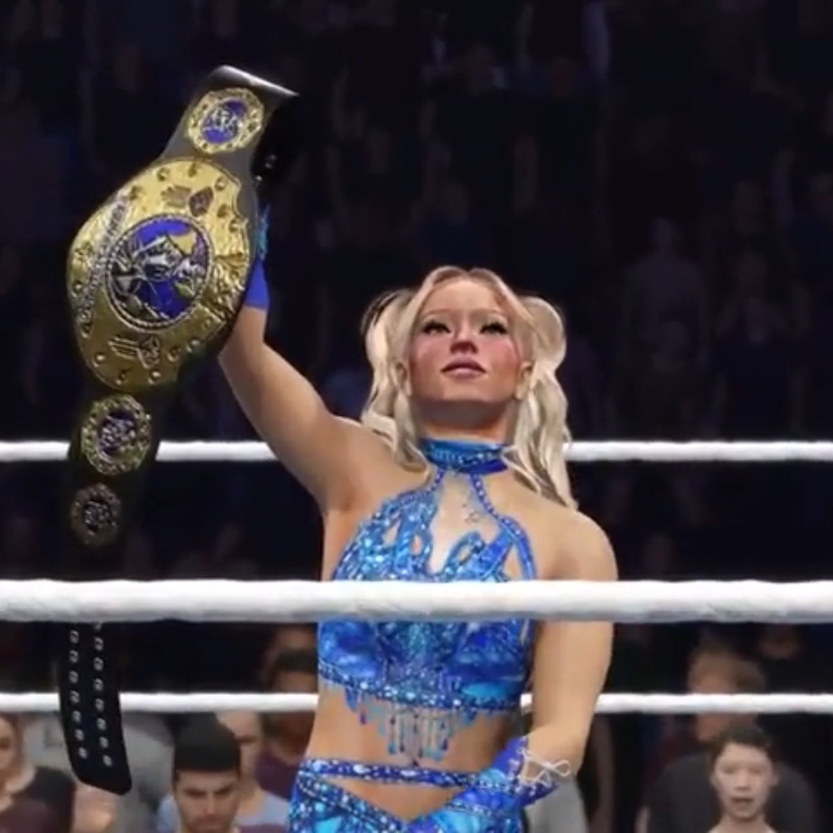 divine danielle davis tweet media