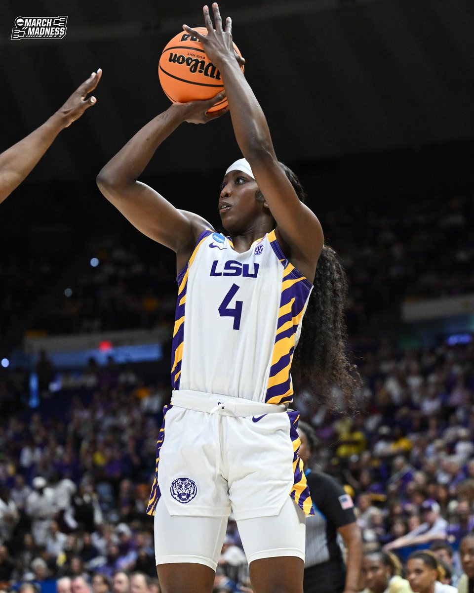 NCAA March Madness tweet media