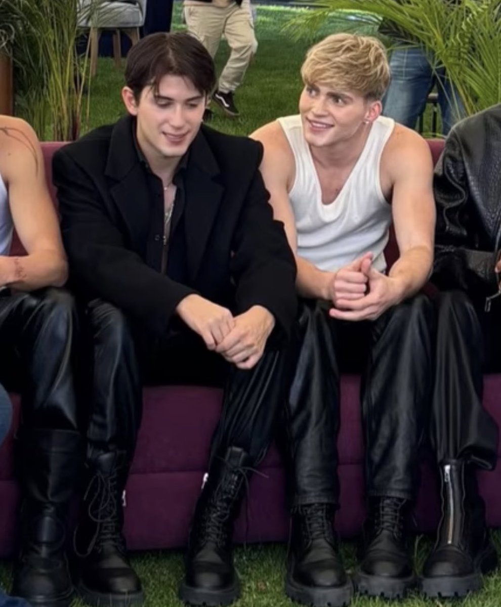 alebi daily tweet media