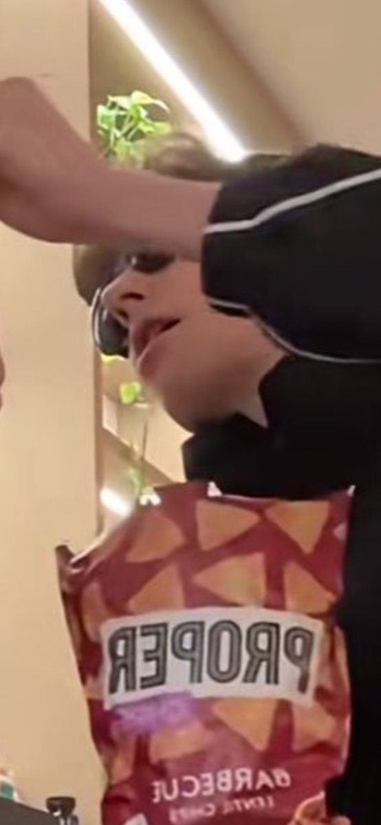 max 🏒🪩 tweet media