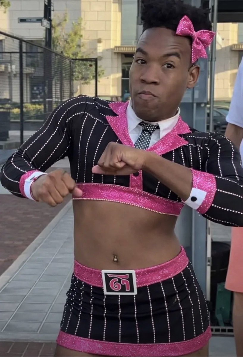 ✧ 6X CELEBRITY ✧ tweet media