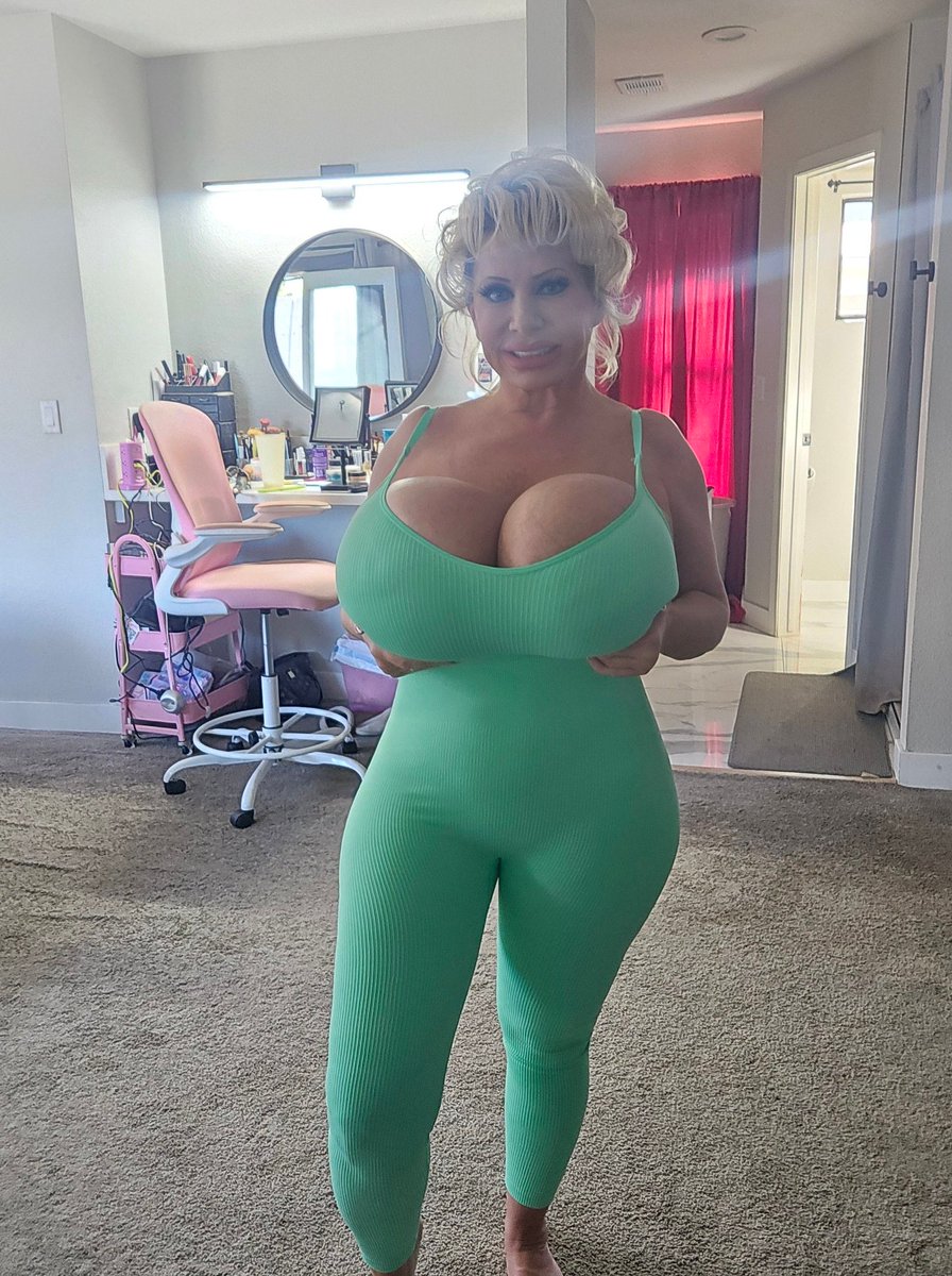Claudia Marie tweet media