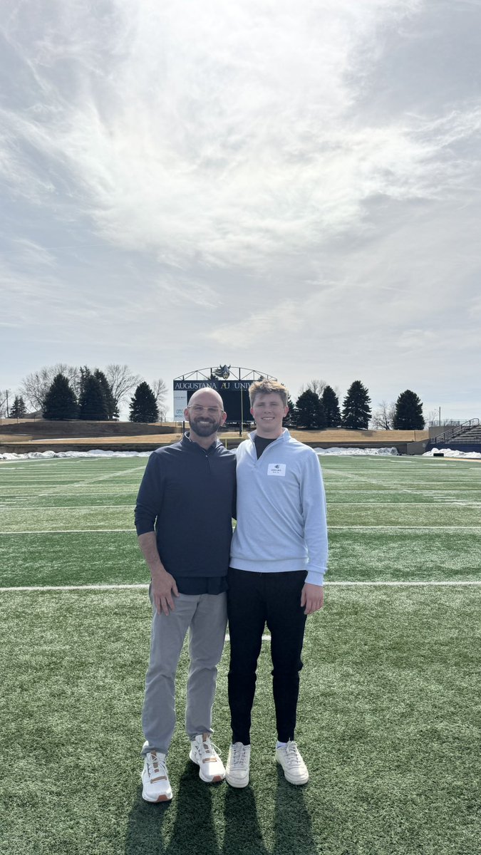 CashLacy27's tweet photo. Thanks to @AugieFB @Coach_Enderson for the great junior day! 
@CoachSchrenk @CoachStartz https://t.co/SxAjEhijoD