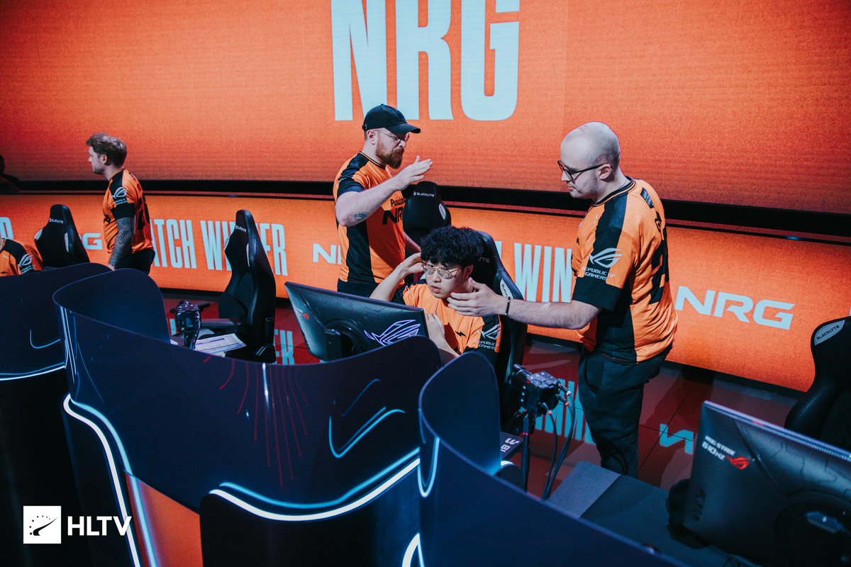 <a href="/statsmeister1/">statsmeister</a> Humble Grim congratulating oSee (2026, colorized)

📸 <a href="/castanhari/">cast</a>