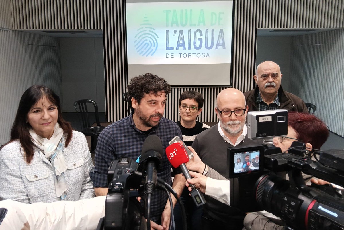 Defensa de l'Ebre tweet media