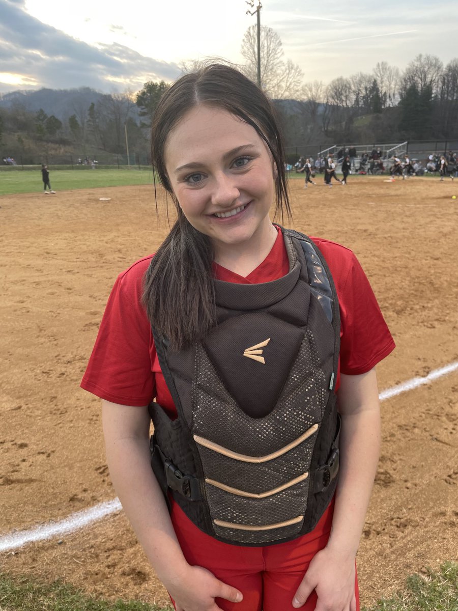 Greg_BHCSports's tweet photo. Adele Dingus with the game winning home run for Wise central in 4-3 win at Eastside in eight inning thriller. #hcsb https://t.co/QqcZaWVkHs