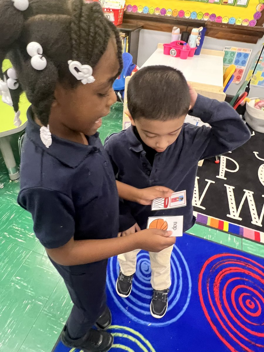 Erin Perri tweet media