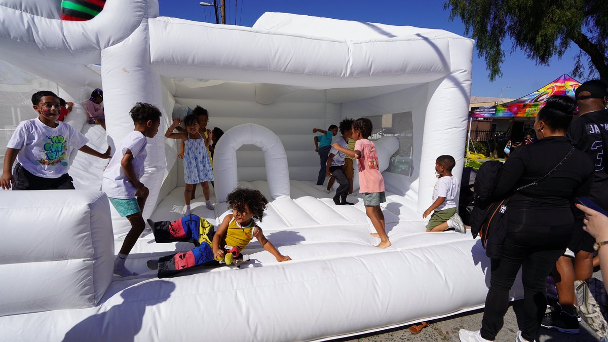 judy hilarious tweet media