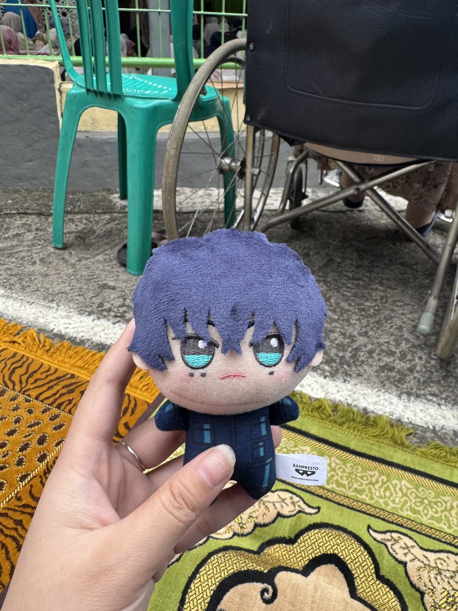 thari 🥢 ia. (crisis thesis) tweet media