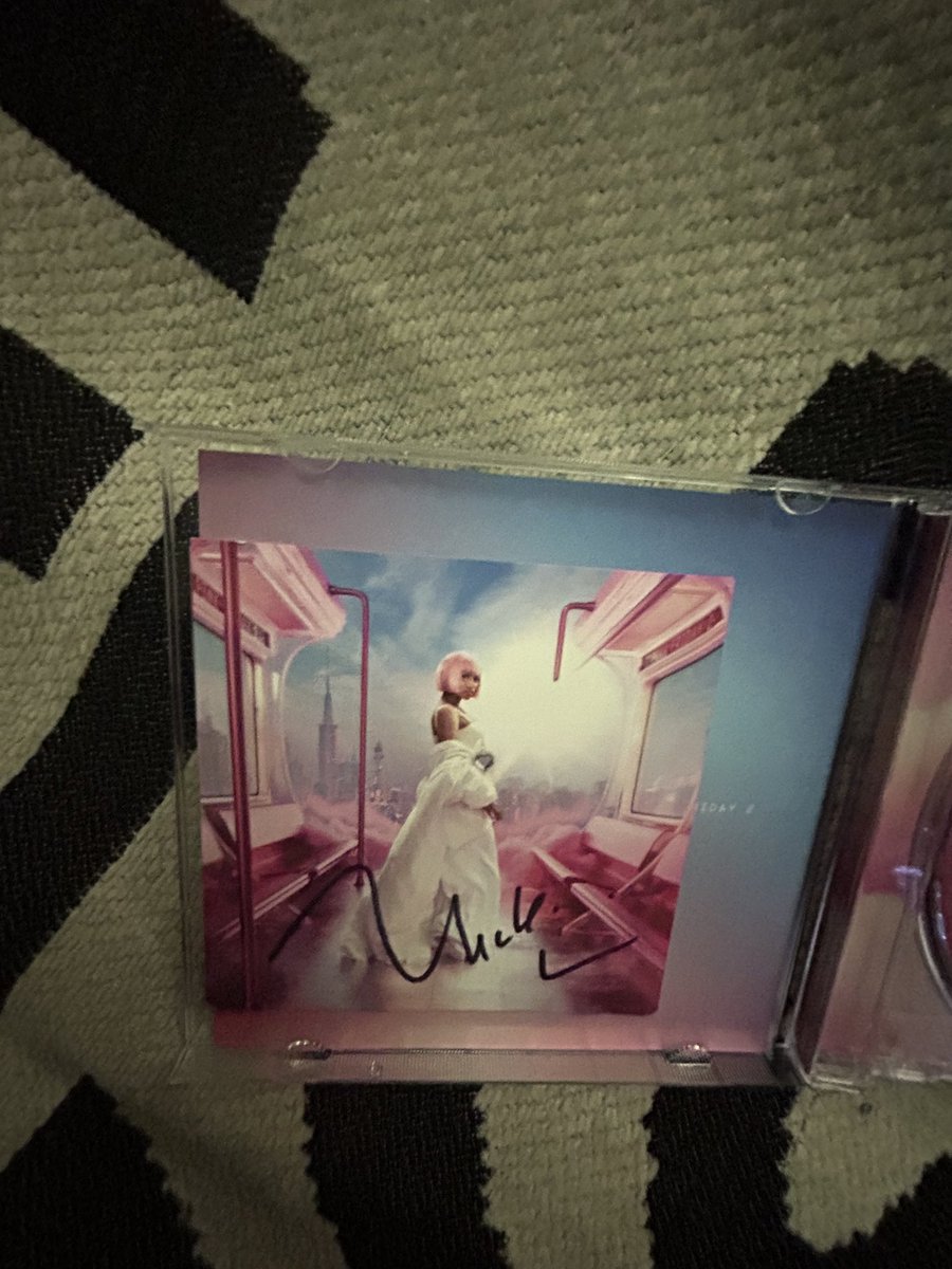 danielsbarbielifestyle tweet media