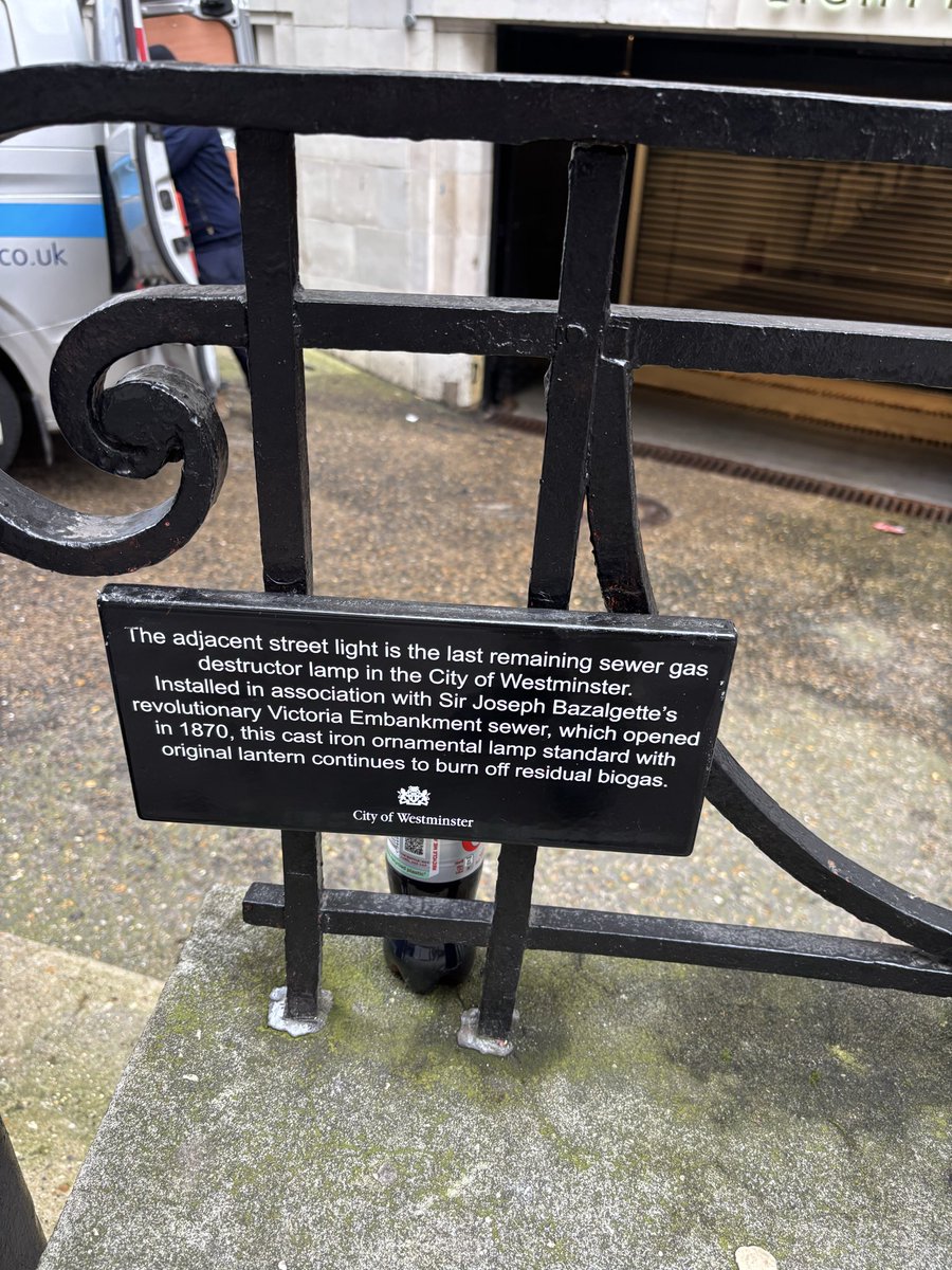 ᗰɿ८қ Kค౮คՈค૭Һ tweet media