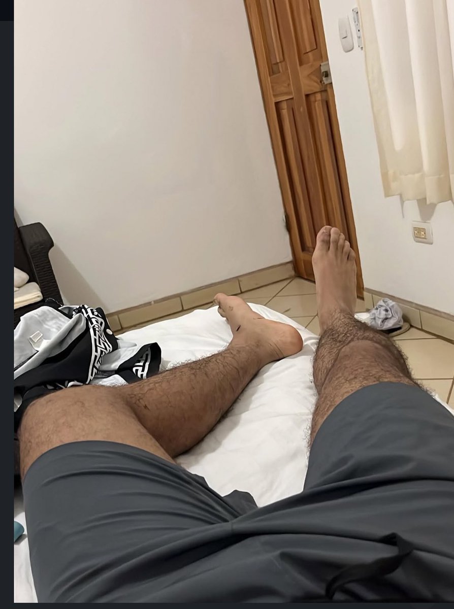 elchefsitoxxx's tweet photo. Holaaa🤪 https://t.co/fSc21mpPwE