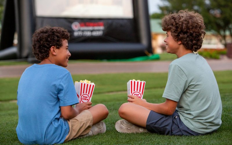 Las Colinas tweet media