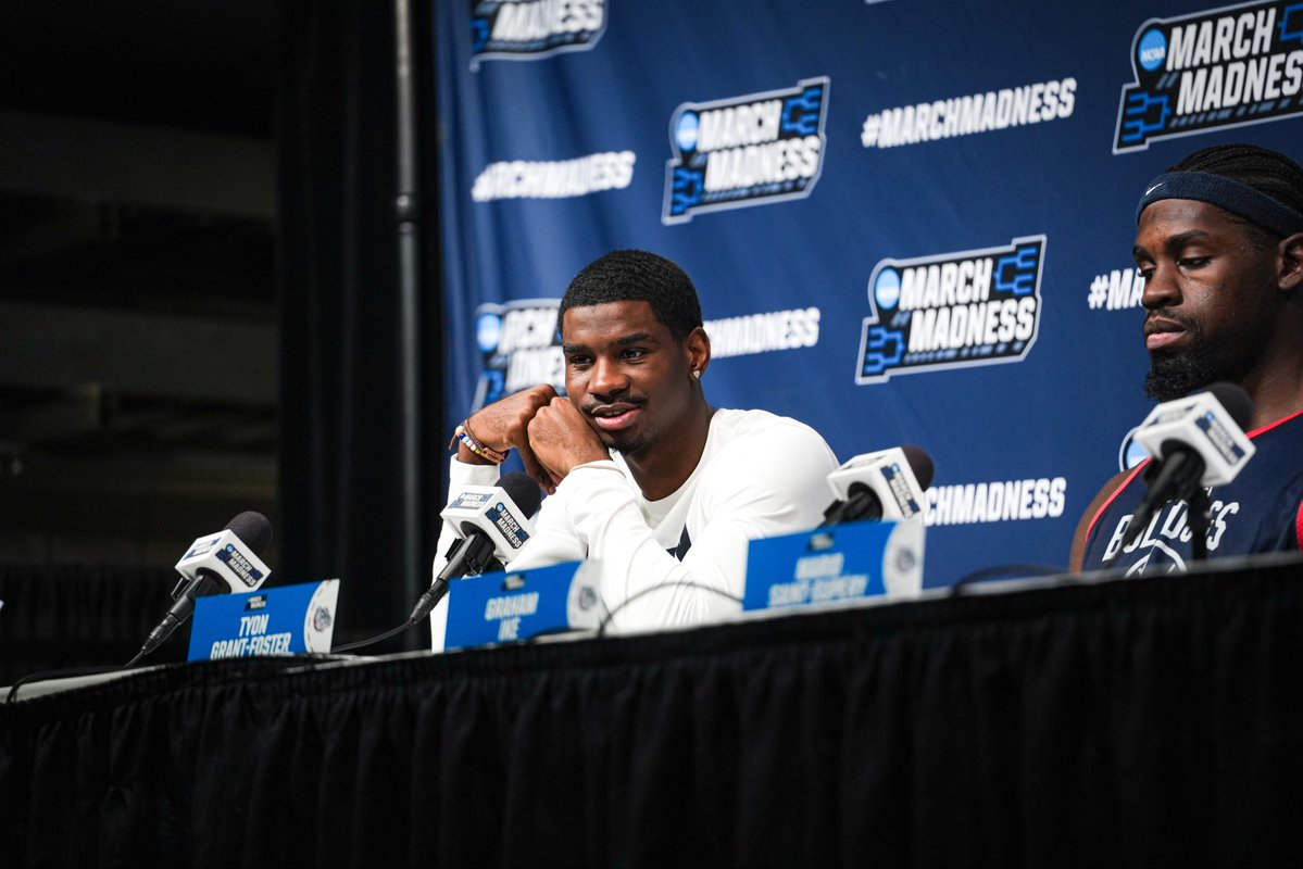 Gonzaga Basketball tweet media