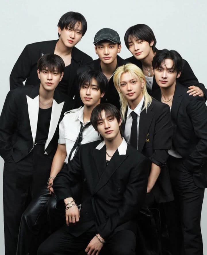 thread com todas as votações (até agora) que o stray kids está concorrendo 
observem tem votações ot8 e algumas votações entre as OST e a do Chan
se a gente souber fazer podemos fazer com que todos os membros ganhem algo em cada votação