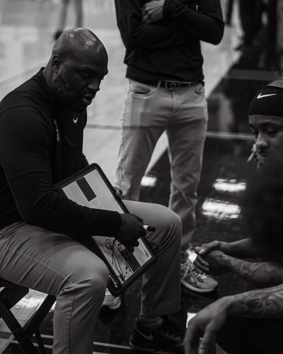 T.Harris tweet media