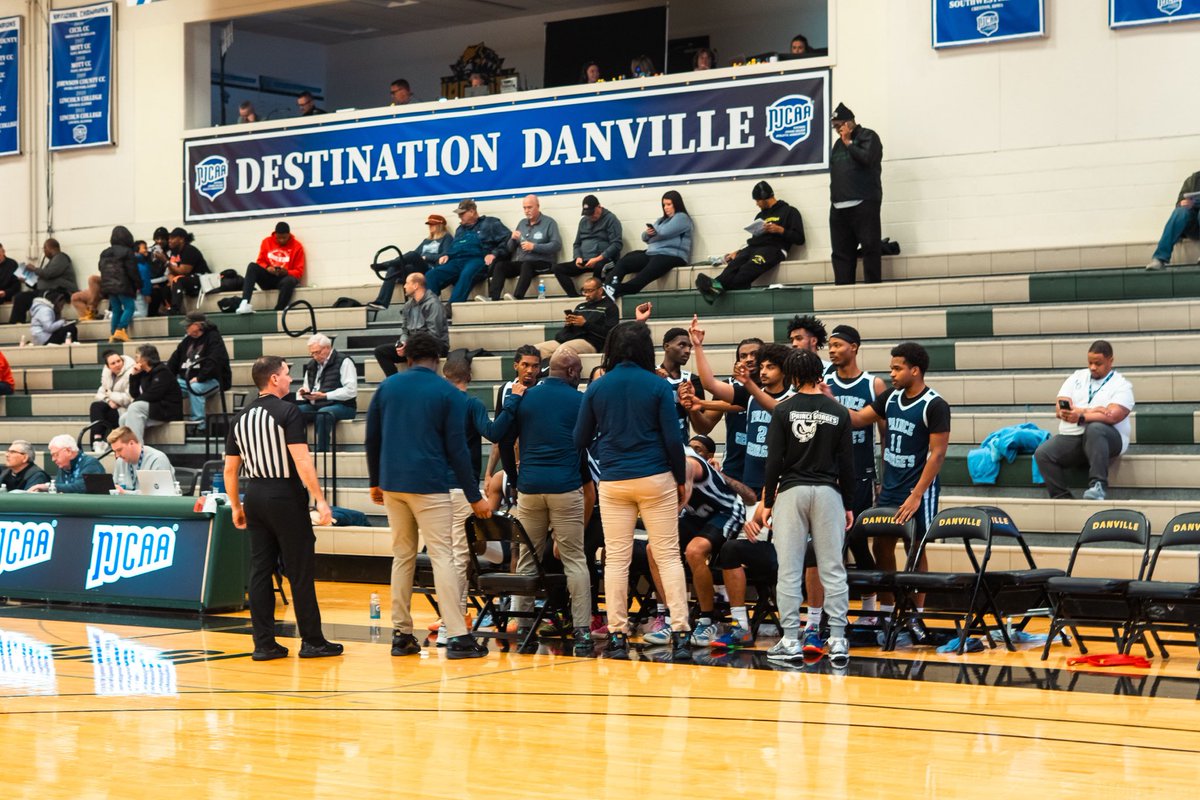 T.Harris tweet media